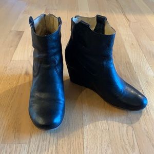 Frye Carson Wedge Bootie, size 7 1/2